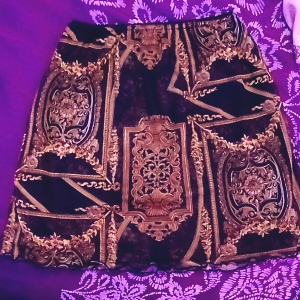 mini skirt